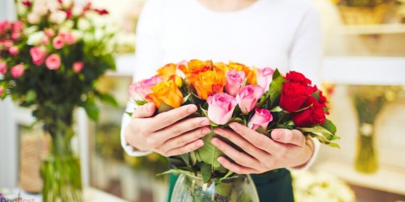 How to Create Beautiful Bouquets with Fast Flower Delivery in Singapore?